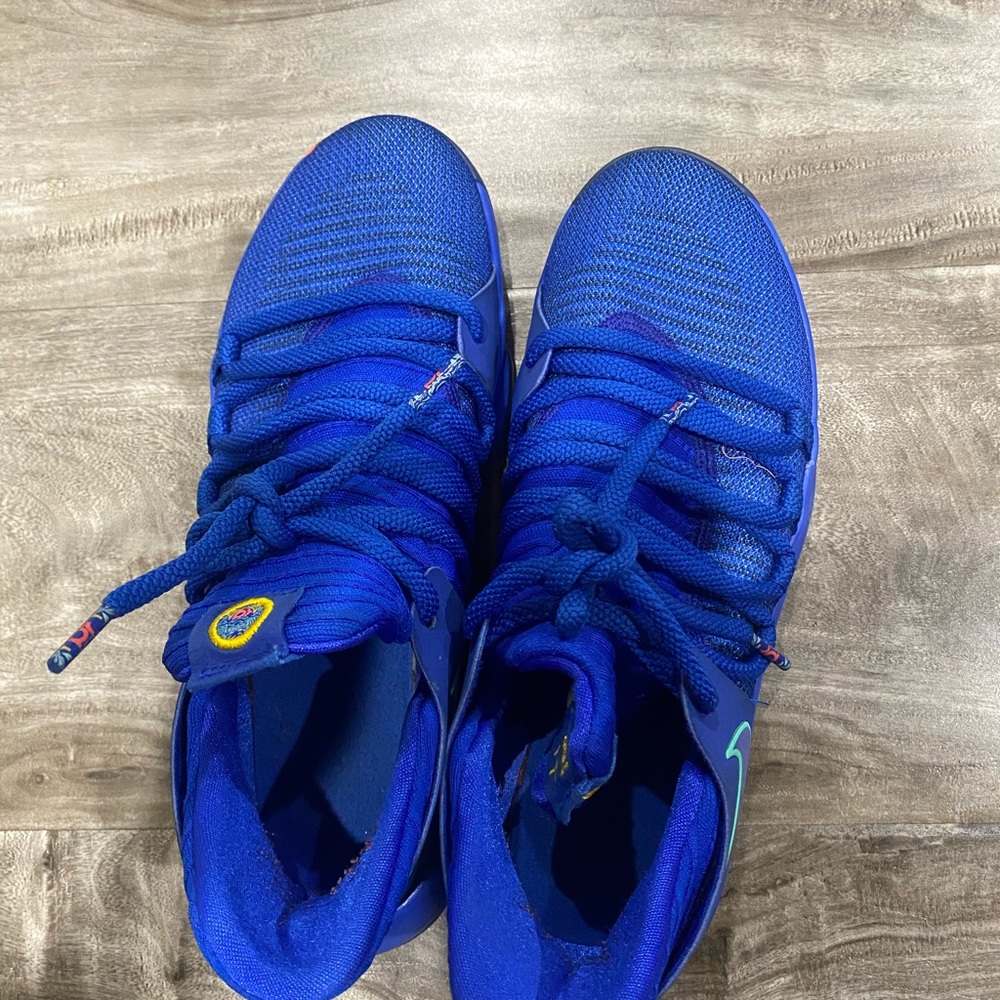 Nike KD’s. - Picture 3 of 6